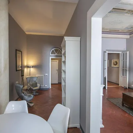 Ca' Degli Affreschi * Firenze